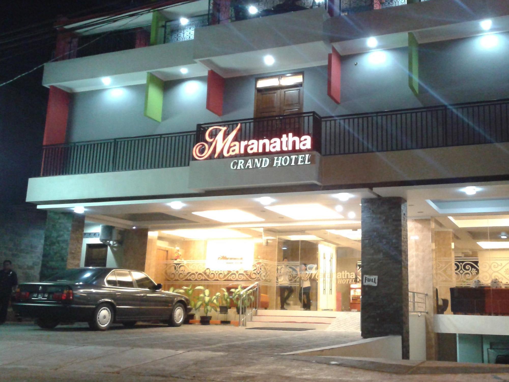 Maranatha Grand Hotel Джокьякарта Экстерьер фото